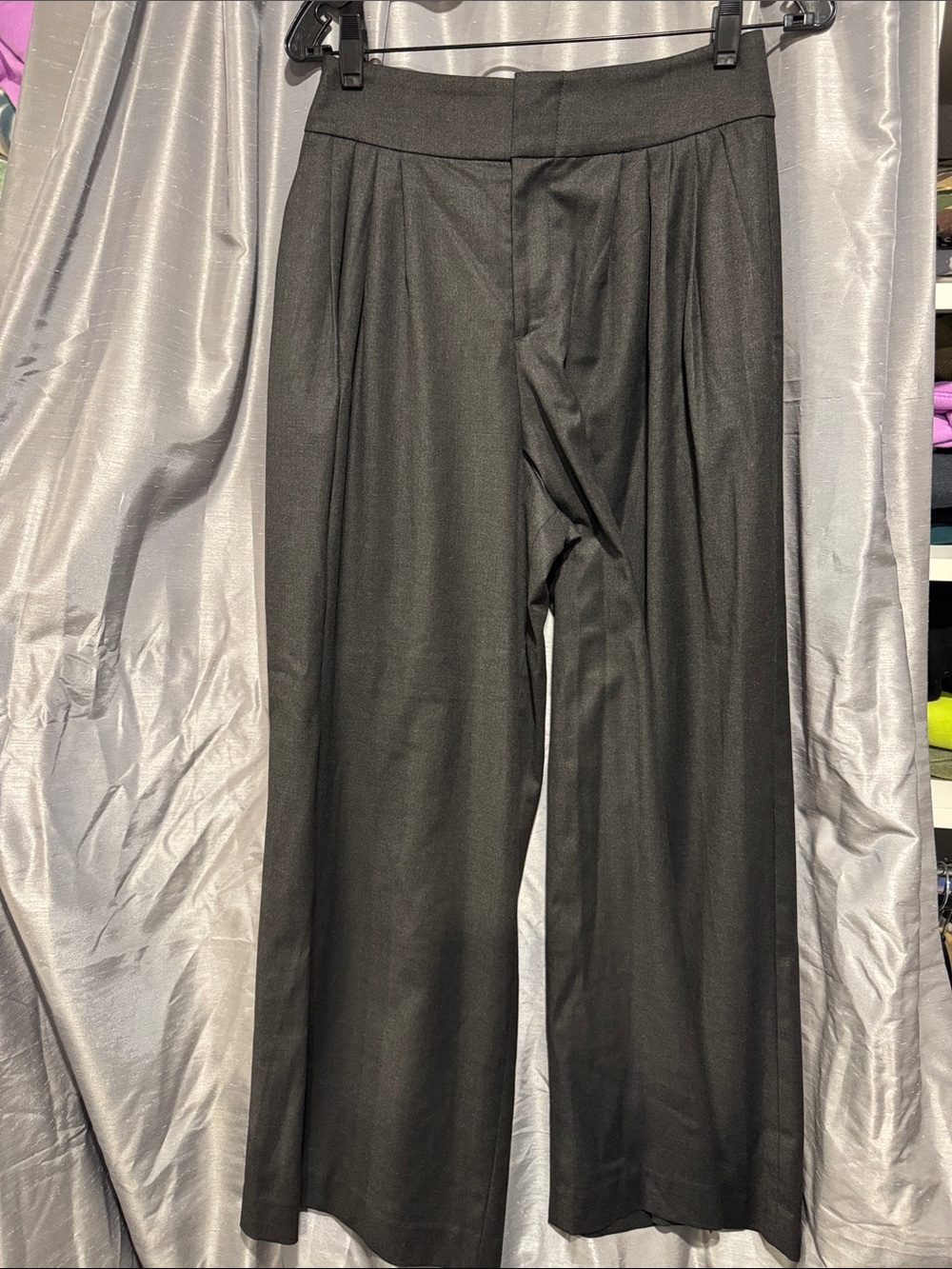 Alice + Olivia Gray Flannel Wide-Leg Trousers size 6